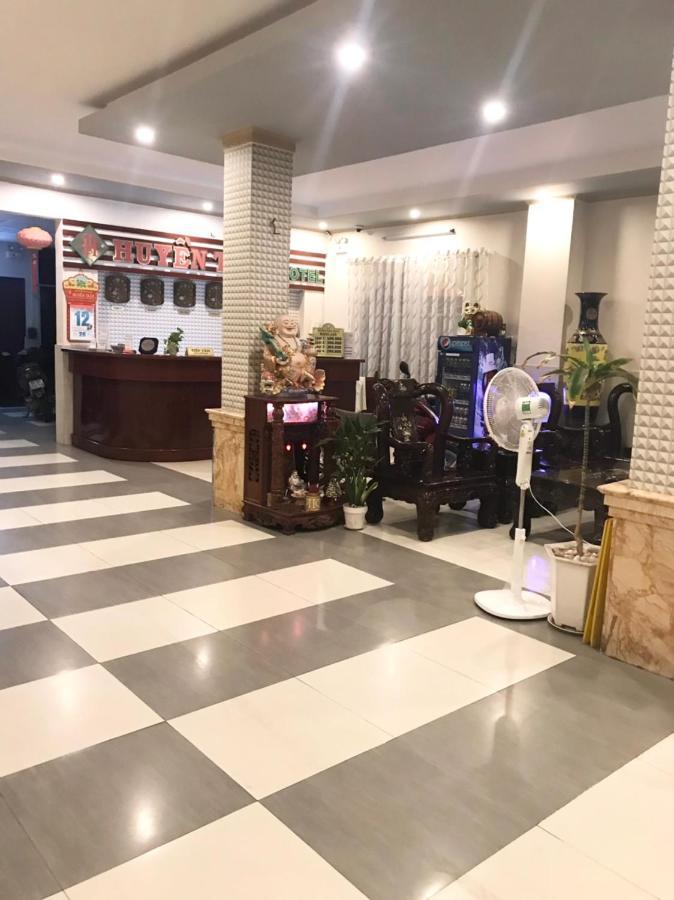 Huyen Tran Hotel Cần Thơ Exterior foto