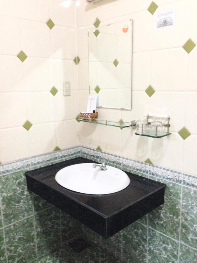 Huyen Tran Hotel Cần Thơ Exterior foto